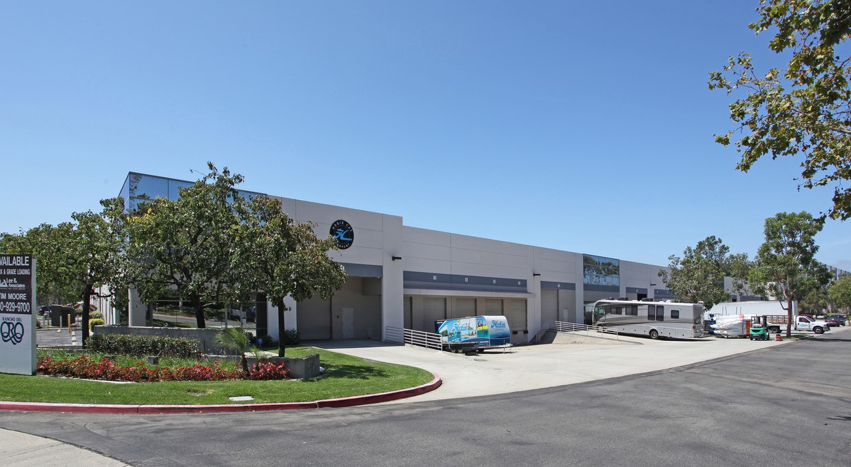 Lee And Associates North San Diego County Completes The 2000000000 Sale Of 143274 Sf 2453